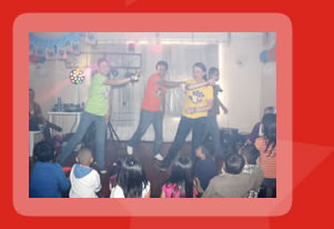 Shows musicales, mini carnavalito con sonido, luces y recreacion.